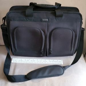 Solo Briefcase/ Laptop Bag